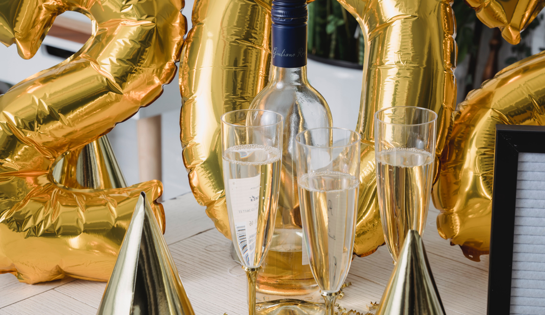 Russian Call Girls Noida | 9999965857 | The sweet and ravishing Delhi Escorts girl for erotic thrills